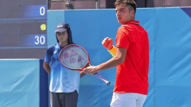 ¡Otro triunfo chileno en la qualy de Australia! Tomás Barrios derribó a Alexandre Müller y avanzó