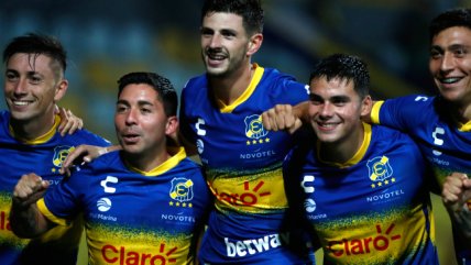 Echeverría y Di Yorio dieron el triunfo a Everton en un intenso duelo contra Coquimbo en Viña del Mar