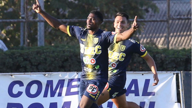 U. de Concepción venció a Deportes Melipilla con gol del camerunés Bogmis