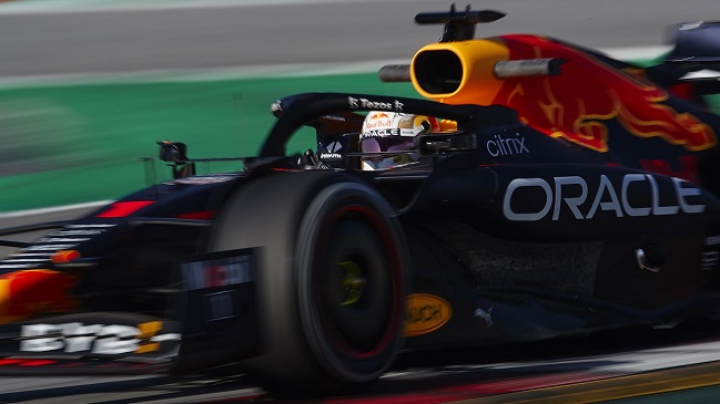 Max Verstappen firmó millonaria renovación con Red Bull hasta 2028