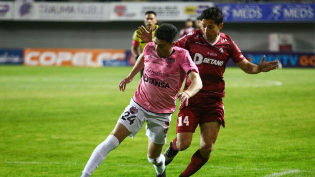 Ñublense buscará el liderato ante La Serena que irá por su primer triunfo en el torneo