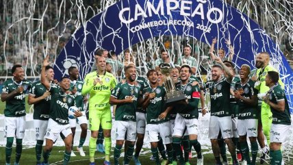 ¡Campeones! Palmeiras celebró en la Recopa Sudamericana ante Athletico Paranaense