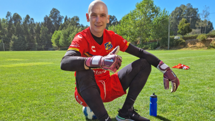 Franco Torgnascioli volvió a entrenar con Everton luego de tratamiento con quimioterapia