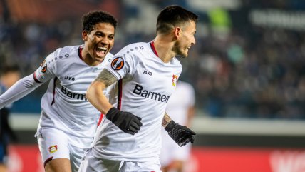 ¡Golazo! Charles Aránguiz abrió el marcador para Bayer Leverkusen anta Atalanta en Europa League