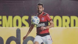 Mauricio Isla sumó minutos en goleada tenística de Flamengo sobre Bangu