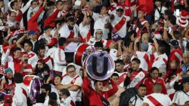 Hincha peruano falleció por polémica jugada en duelo ante Uruguay