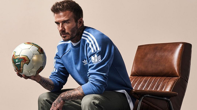 Beckham trata de educar a los niños sobre el buen uso de las redes sociales