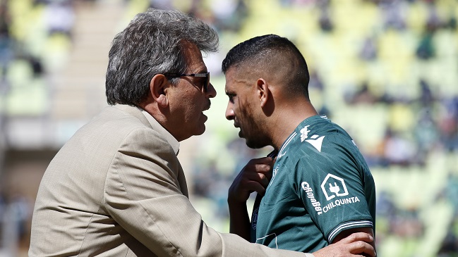 Santiago Wanderers comunicó la salida del técnico Jorge Garcés