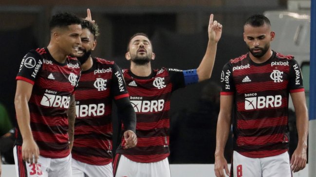 Flamengo doblegó a Talleres y lidera el grupo de la UC en la Copa Libertadores