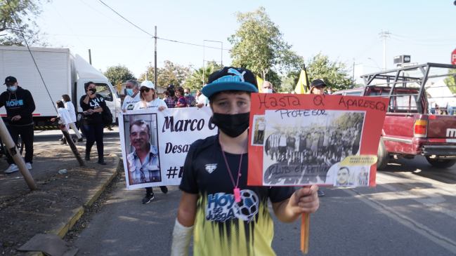 En Lampa se realizó marcha para encontrar al desaparecido ex futbolista Marco Opazo