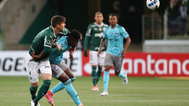 Palmeiras contó con Kuscevic para batir a Emelec y mantener su campaña perfecta en la Copa