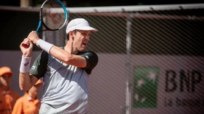 Jarry jugará su paso al cuadro principal de Roland Garros en la madrugada del viernes