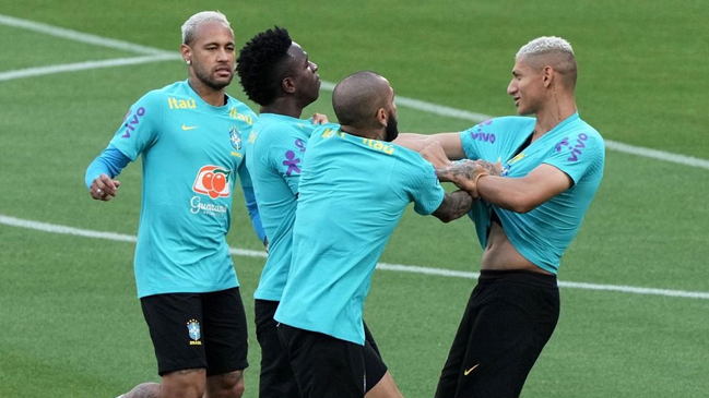Vinícius y Richarlison protagonizaron una pelea en un entrenamiento de Brasil