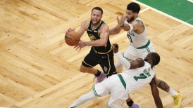 Golden State Warriors remontó a Boston Celtics e igualó las Finales de la NBA