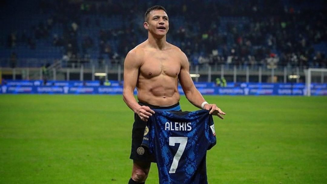 Alexis Sánchez postula al mejor gol de la temporada de Inter de Milán