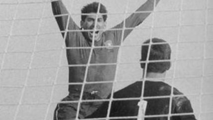 El histórico gol de Eladio Rojas para darle el tercer lugar a Chile en el Mundial del '62