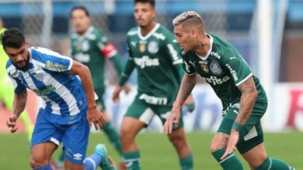 Palmeiras de Benjamín Kuscevic se enredó en la cima del Brasileirao al igualar con Avaí