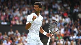 Novak Djokovic agarró confianza y batió sin contratiempos a Kokkinakis en Wimbledon