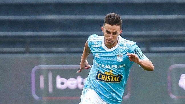 ¡Casi golazo! El travesaño evitó el festejo de Buonanotte en su debut en Sporting Cristal