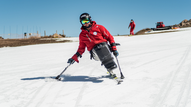 Este viernes 29 de julio se realizará una clase de ski adaptado en La Parva