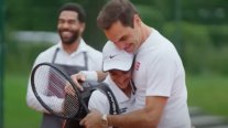 Roger Federer cumplió curiosa promesa a un pequeño fan que terminó entre lágrimas