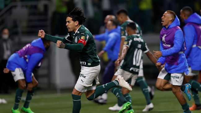 Palmeiras avanzó con épica a semis de la Libertadores tras eliminar a Atlético Mineiro