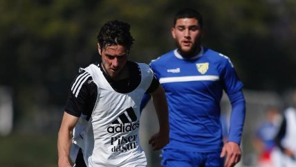¡Gran definición! El sutil toque de Marco Rojas en la goleada amistosa de Colo Colo a Barnechea
