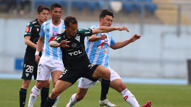 Magallanes y Santiago Wanderers se enfrentan en la Primera B