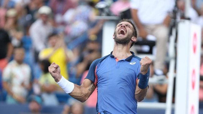 Borna Coric dio el golpe ante Stefanos Tsitsipas y conquistó el Masters de Cincinnati