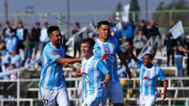Magallanes volvió al triunfo ante Deportes Temuco y sigue encumbrado en la Primera B