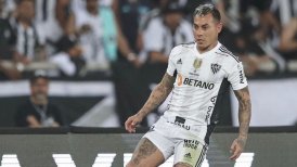 Eduardo Vargas volvió a jugar después de un mes en Atlético Mineiro