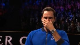 Roger Federer rompió en llanto tras el emotivo último partido de su carrera