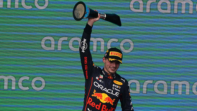 Verstappen alcanzó nuevo triunfo y Red Bull ganó el Mundial de Constructores