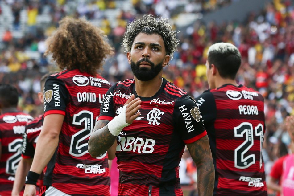 Gabigol con la camiseta de online boca