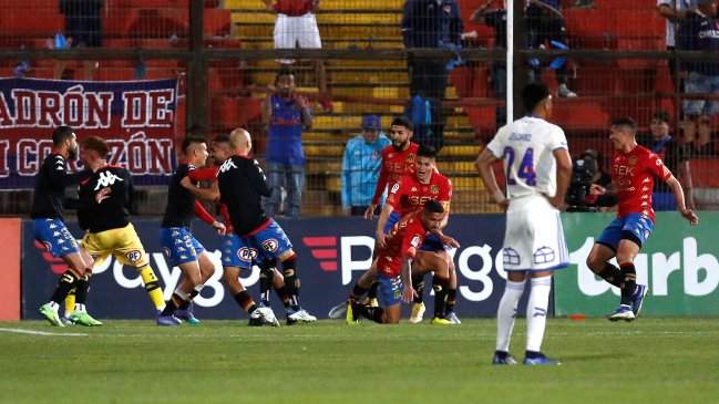 Manuel Fernández dio la clasificación a Unión en Copa Chile con un gol de cabeza ante la U