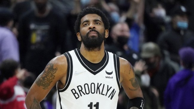 Brooklyn Nets suspendió a Kyrie Irving por promover una película antisemita