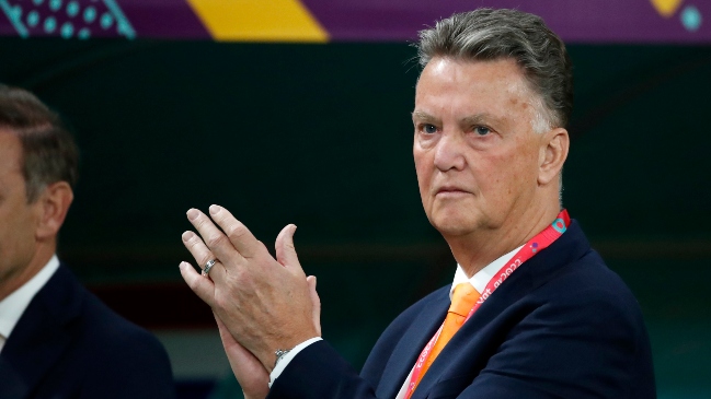 Van Gaal: Queremos ser campeones del mundo y nos quedan cuatro partidos