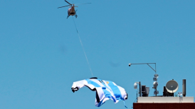 Camiseta gigante de Argentina sobrevoló Rosario antes del choque con Croacia