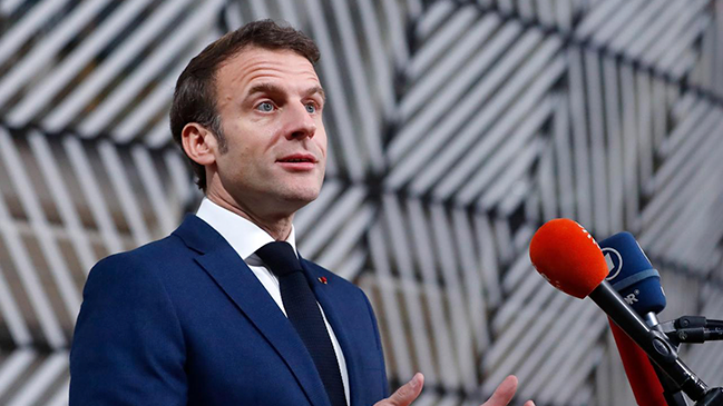 Macron defendió su viaje a Qatar para ver partido de Francia contra Marruecos