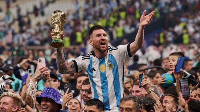 Argentina decreta feriado este martes por los festejos de la selección campeona del mundo
