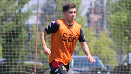Víctor Felipe Méndez acompañó a Unión Española en un nuevo entrenamiento de pretemporada
