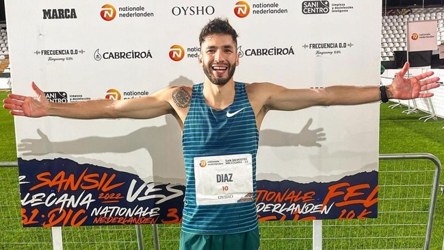 Chileno Carlos Díaz terminó en el top 10 de la carrera San Silvestre Vallecana en Madrid