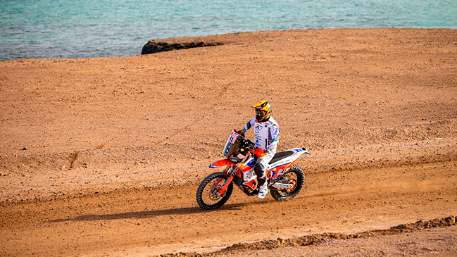 Tomás De Gavardo cumplió en la primera etapa del Rally Dakar