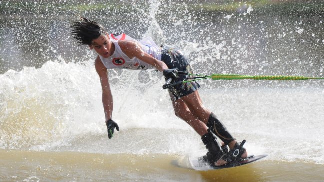 Matías González y Martín Labra ganaron oro y plata para Chile en el Mundial Junior de Esquí Náutico