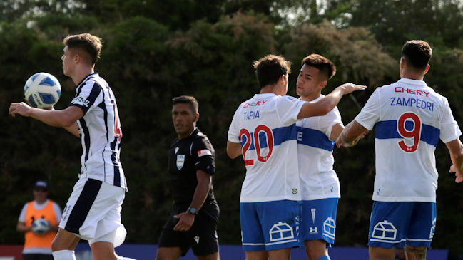 Universidad Católica volvió a festejar en su pretemporada al vencer a Talleres de Córdoba