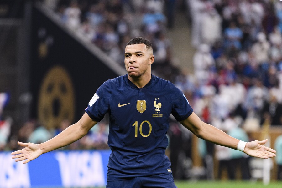 Kylian Kylian
