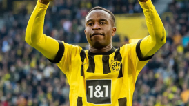 Prensa europea puso en duda la edad de Youssoufa Moukoko, jugador de Borussia Dortmund