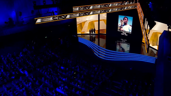 Un emotivo homenaje a Pelé dio el vamos a los premios FIFA The Best