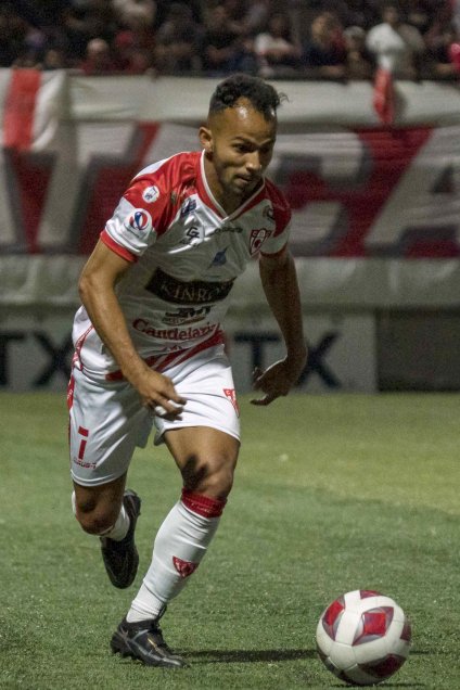 Delantero Delantero
