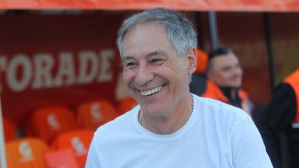 Holan recordó anécdota con Bilardo, aunque se definió como "menottista, guardiolista y bielsista"